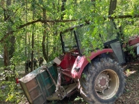 Traktorfahrer in Laritzgraben schwer verunfallt_2